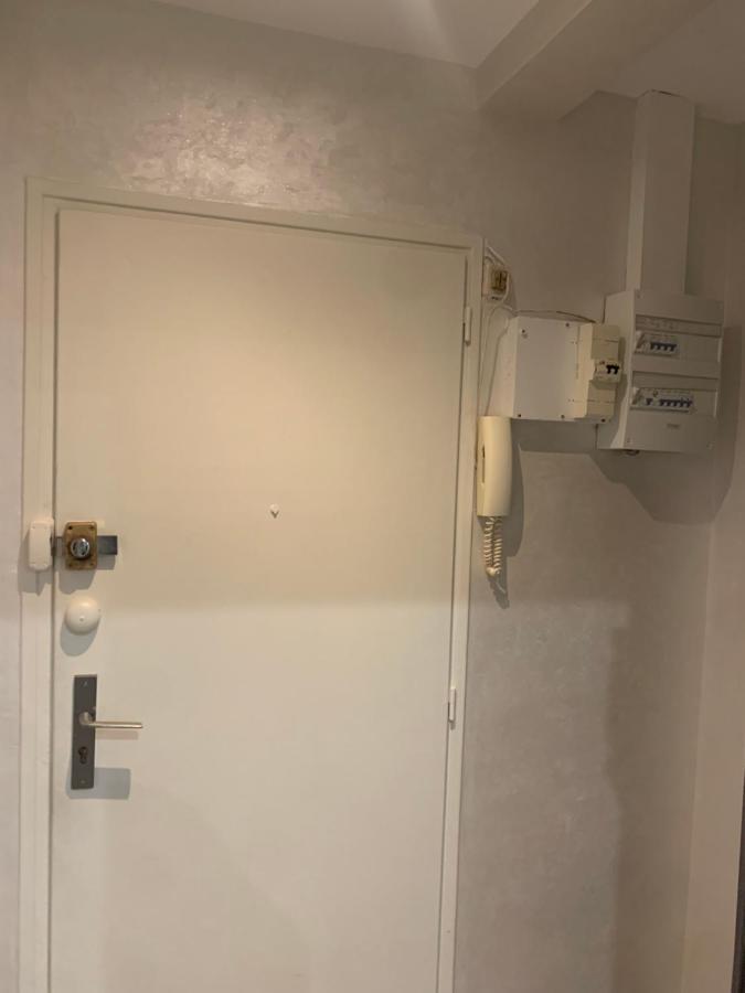 F3 Appartement 2 Chambre Un Salon Avec Wifi Saint-Jean-de-la-Ruelle Exterior foto